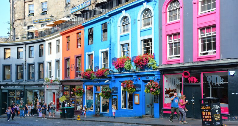 1069173-visit-victoria-street-edinburgh-1