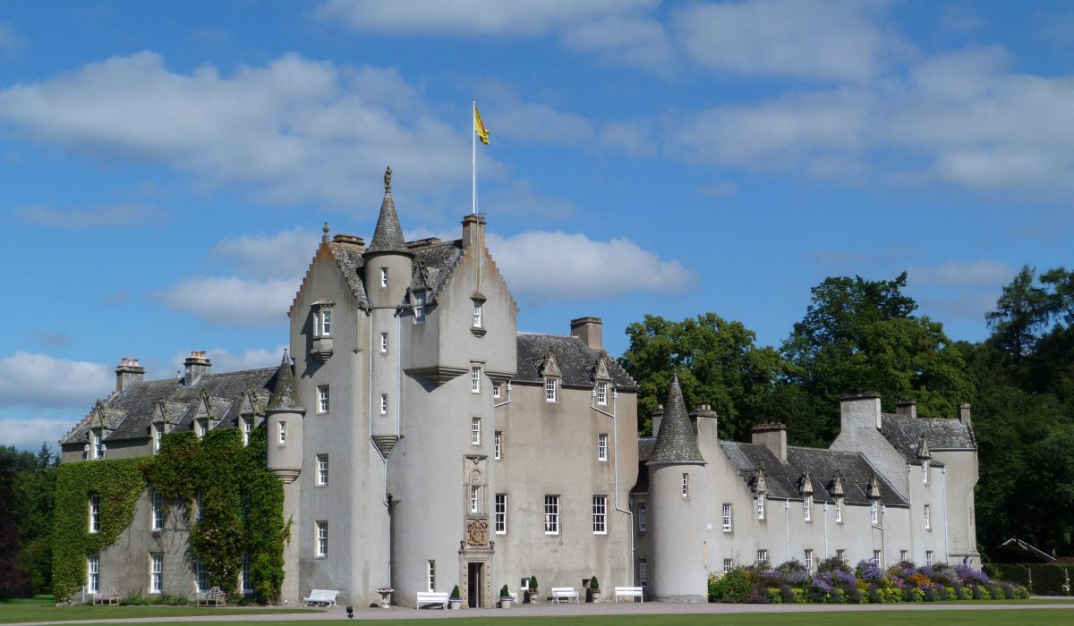 ballindaloch-castle-scaled